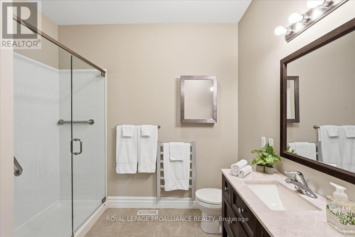 #18 1 ROSEMARY COURT - 15