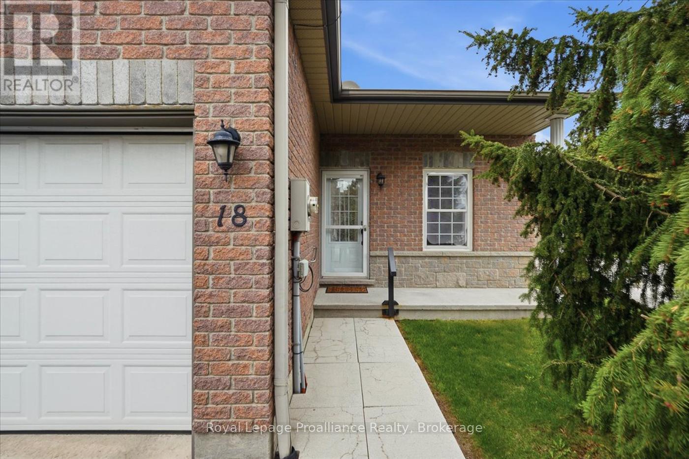 #18 1 ROSEMARY COURT - 2