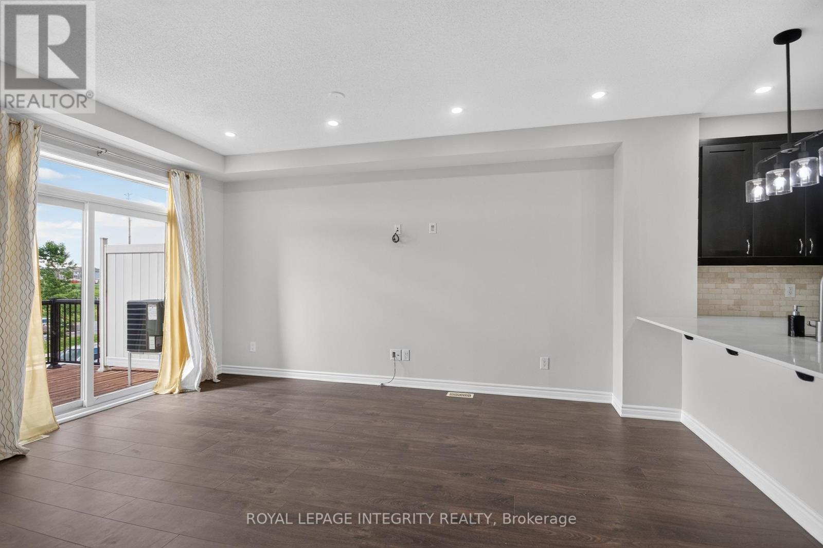3 Bed, 4 Bath House for Rent in Ottawa – 364 APHELION CRESCENT N, Ottawa – MLS# X13498962 - Image 21