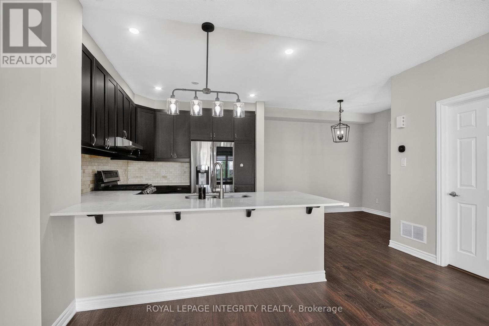 3 Bed, 4 Bath House for Rent in Ottawa – 364 APHELION CRESCENT N, Ottawa – MLS# X13498962 - Image 9