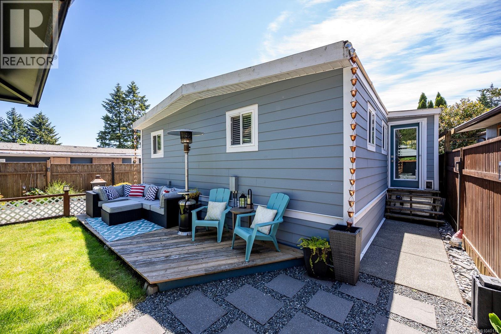 2102 Stadacona Dr - 38