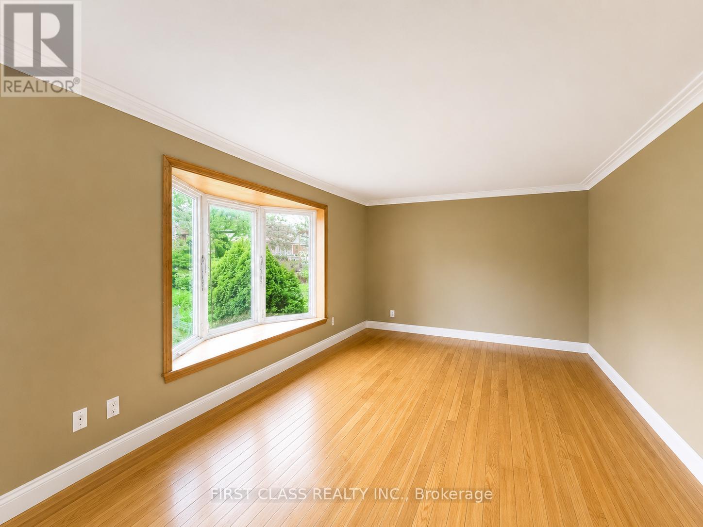 44 SCOTIA AVENUE - 3