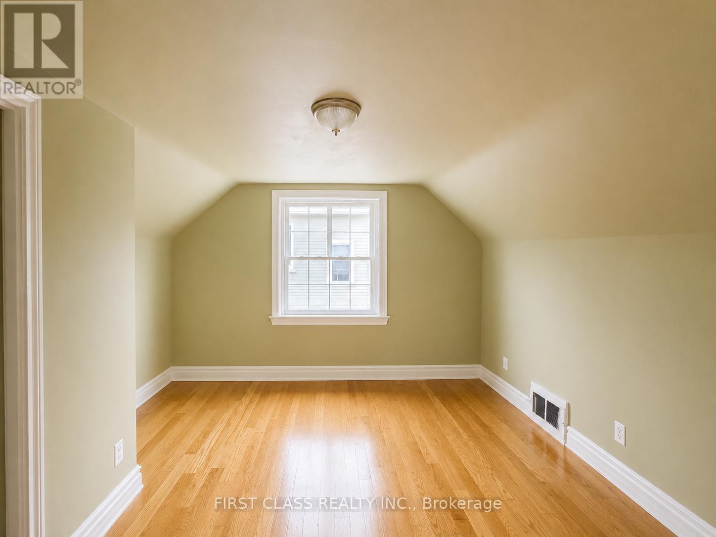 44 SCOTIA AVENUE - 9