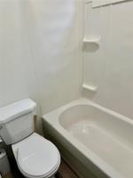 1-4 651 Flora Avenue, Winnipeg, MB R2W2S4 Photo 9
