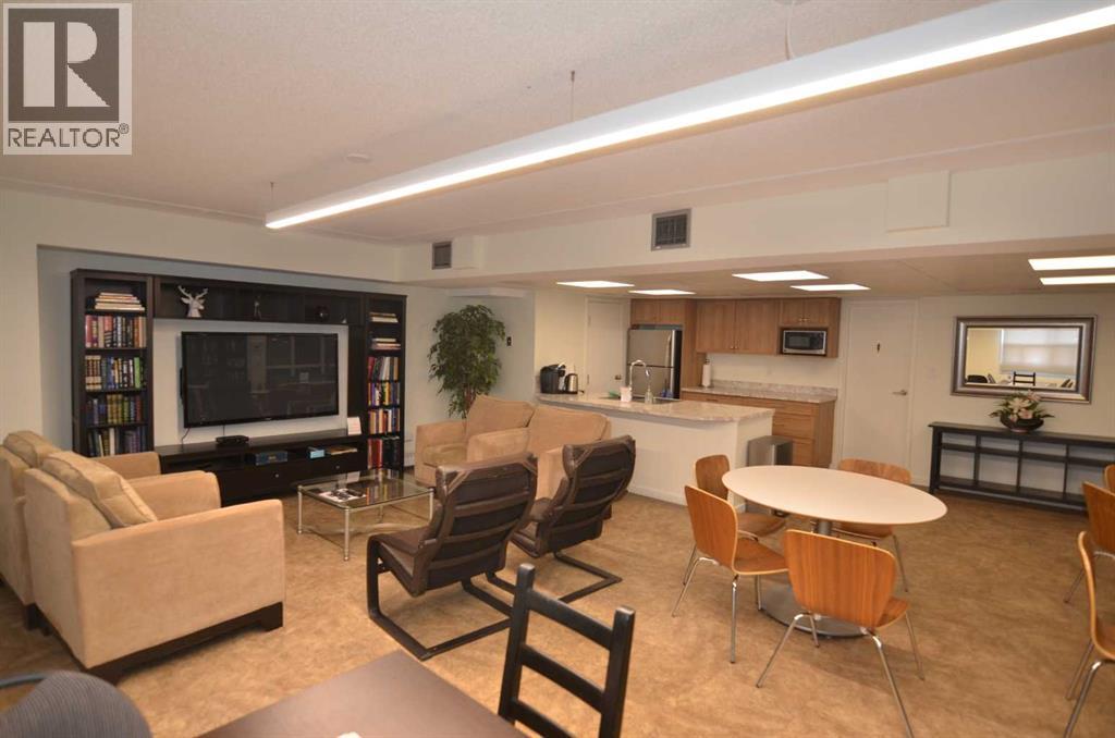 #615 9800 Horton Road SW - 15