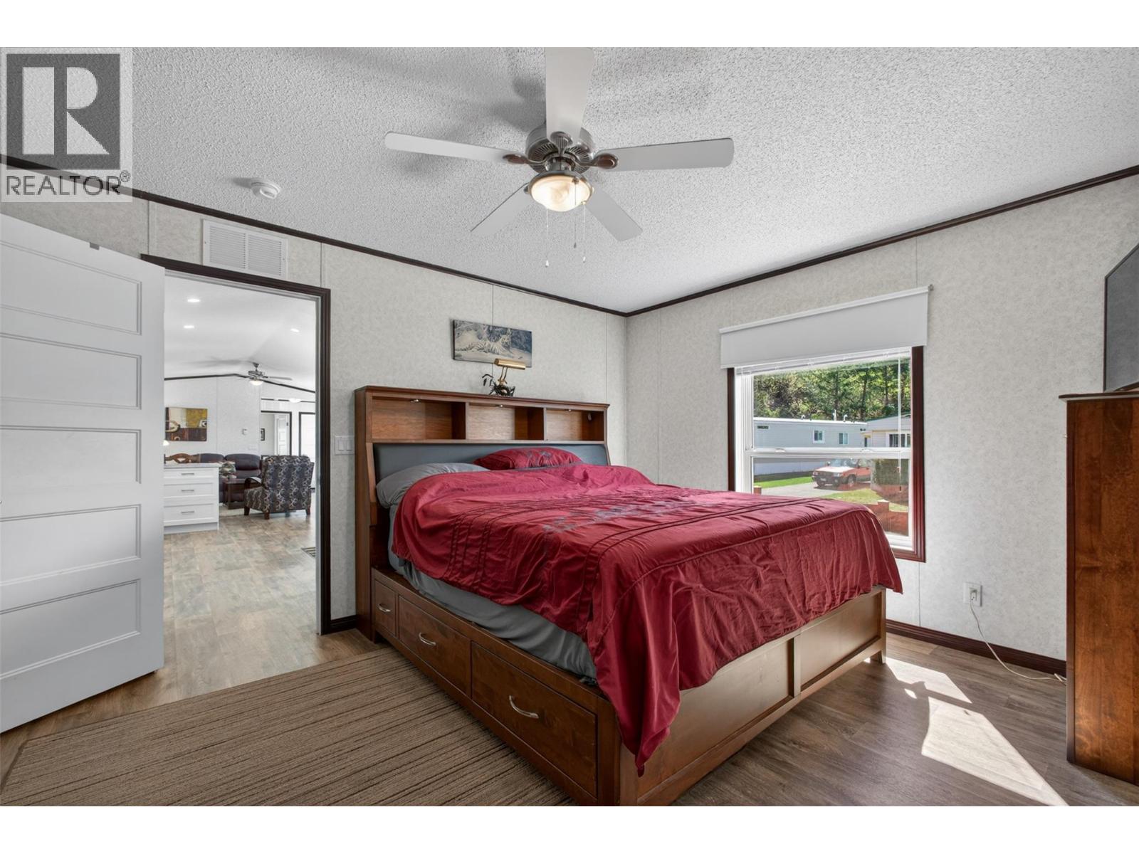 #172 15401 Kalamalka Road - 11