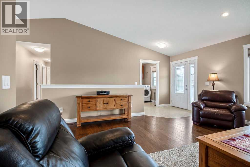 2006 30 Avenue - 5