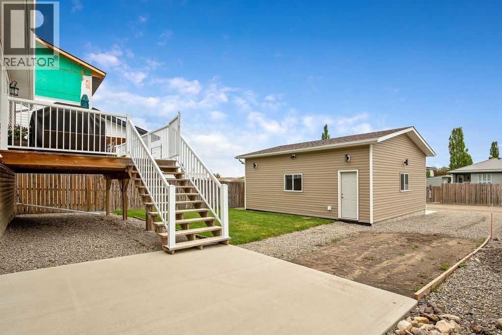 2006 30 Avenue - 33
