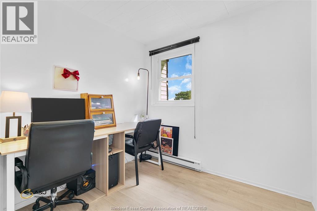 #300 6311 THORNBERRY CRESCENT - 23