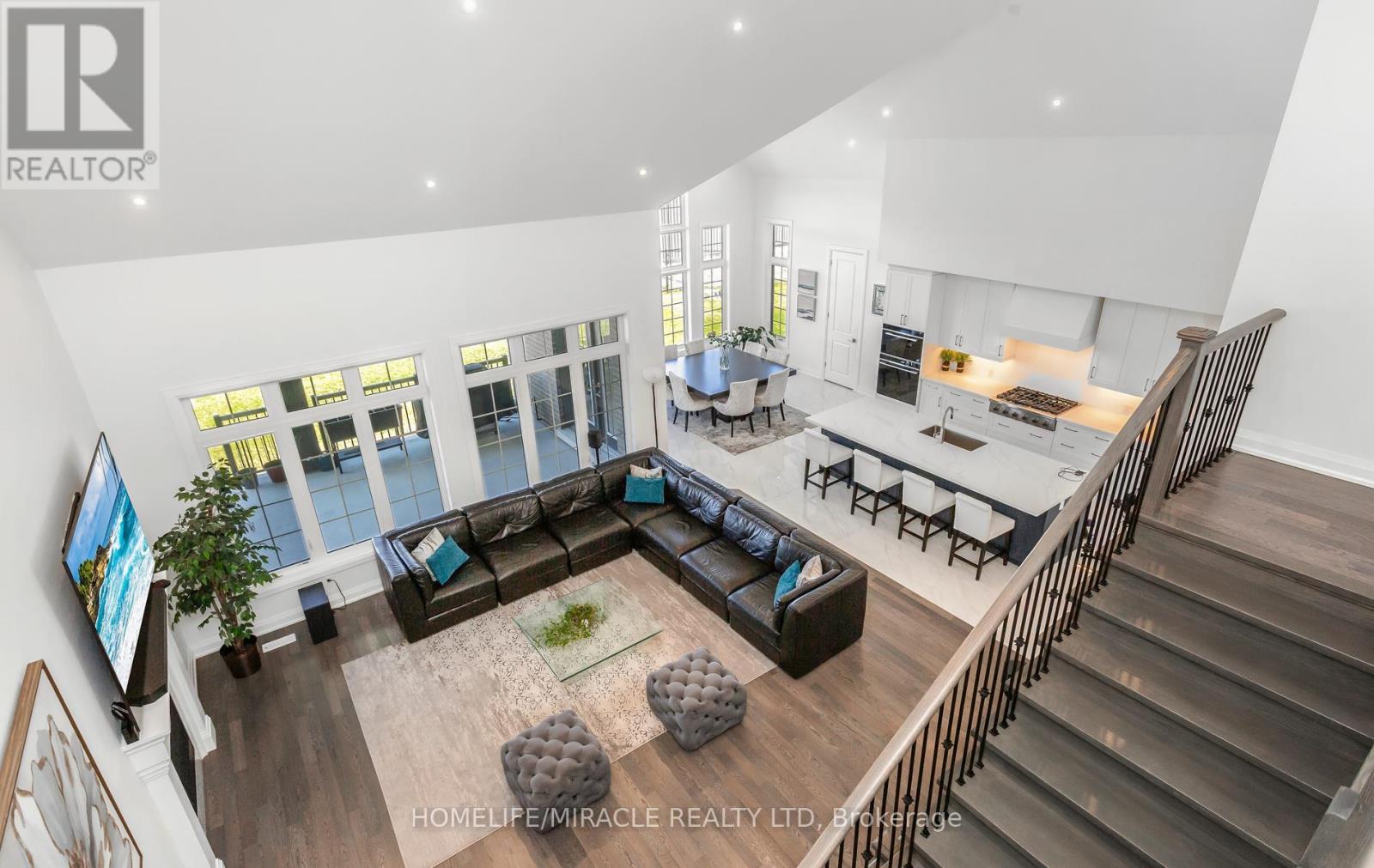 61 BONNIE BRAE COURT - 27