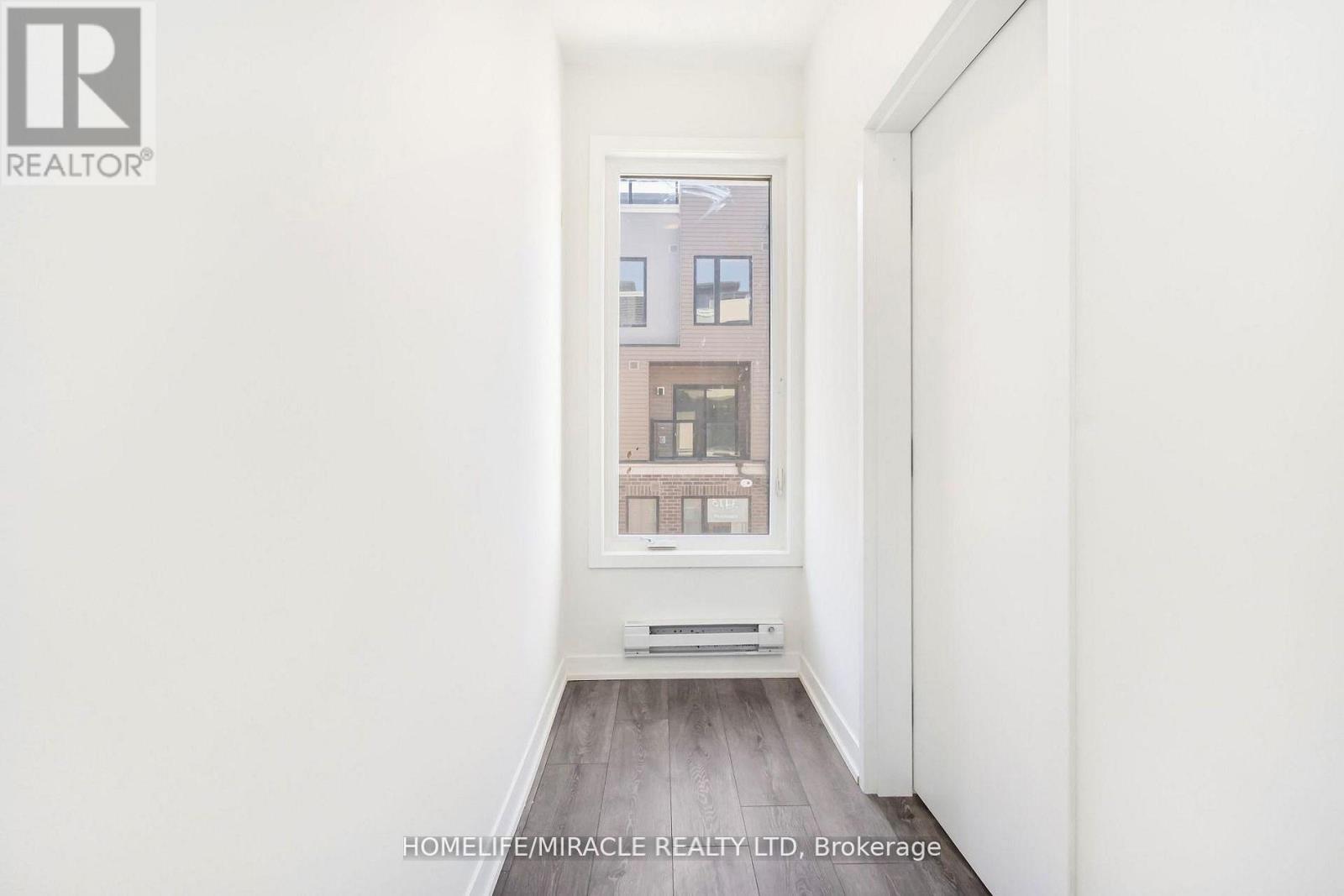 #16 3415 RIDGEWAY DRIVE - 5