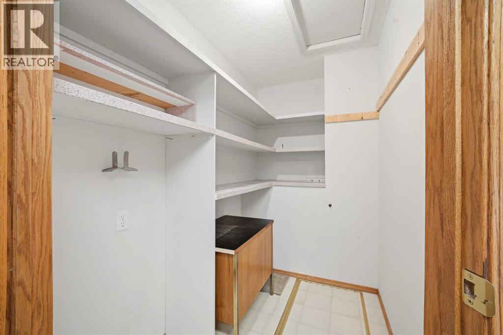 13 Parklane Place — photo 22