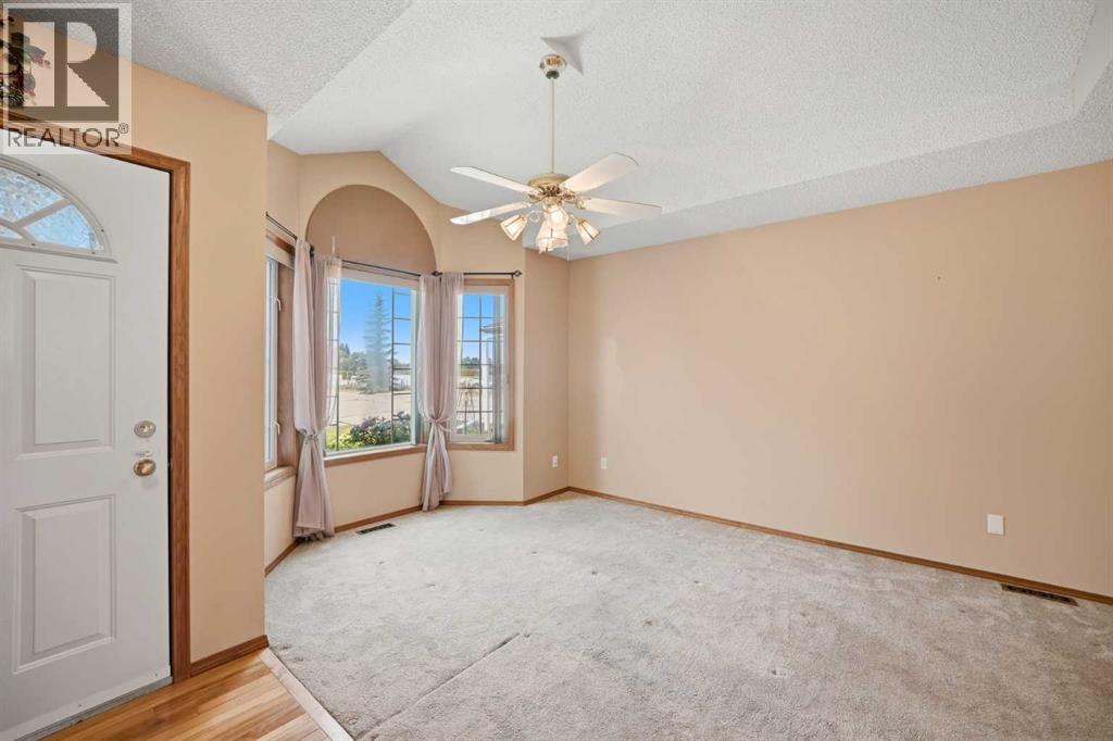 13 Parklane Place - photo 5