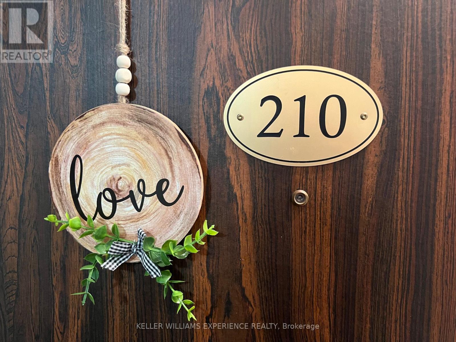 #210 18 KNIGHTSBRIDGE ROAD - 5