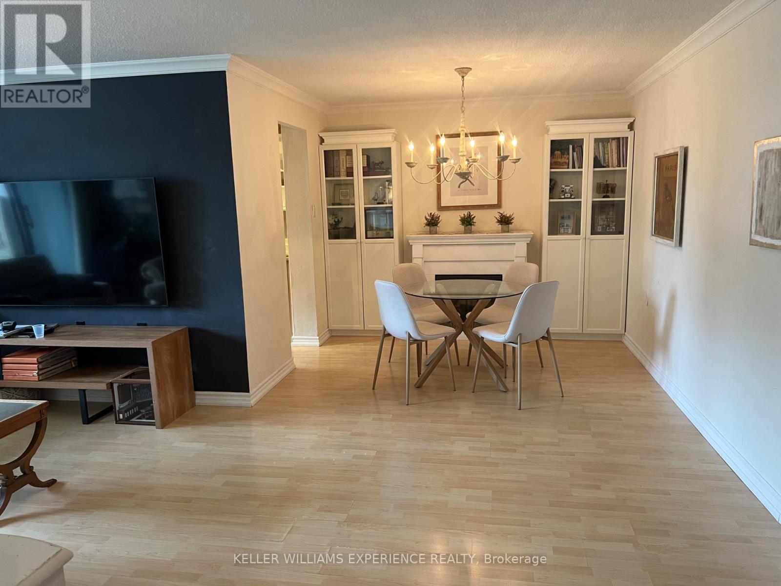 #210 18 KNIGHTSBRIDGE ROAD - 8