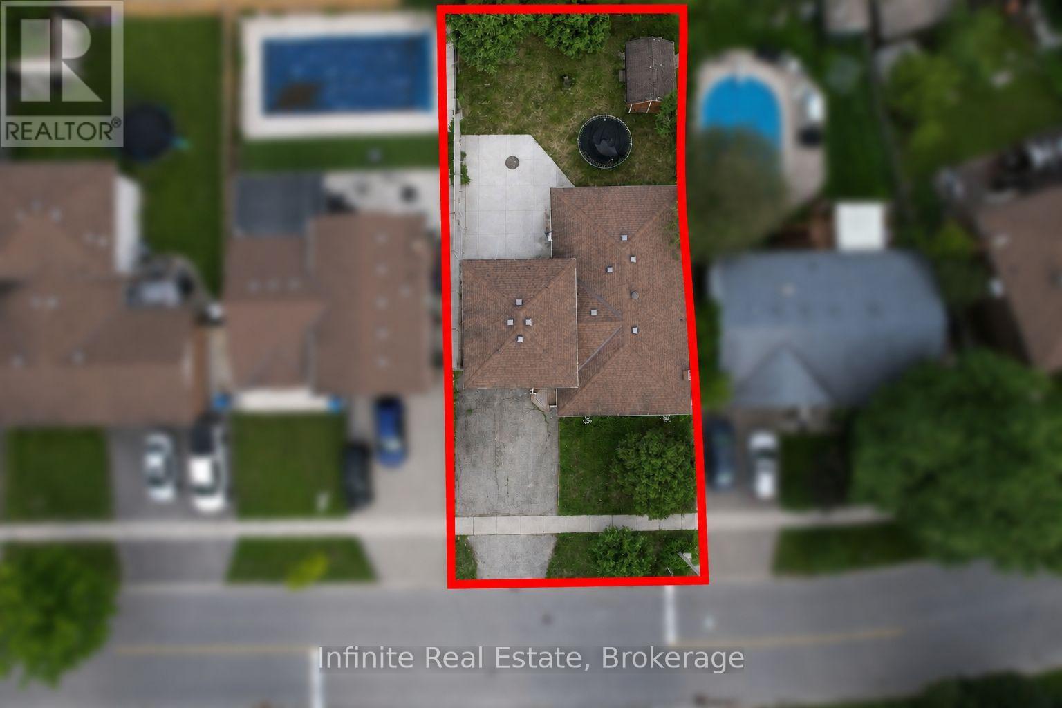 122 PARKVIEW DRIVE - 7