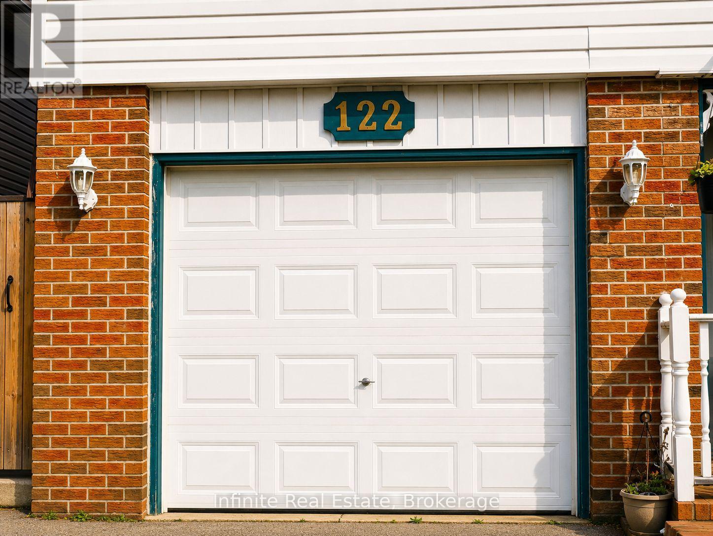 122 PARKVIEW DRIVE - 4