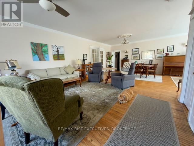 332 MAIN STREET - Image 3