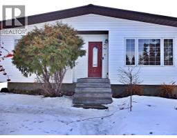 3pc Bathroom - 5819 51 Avenue, Vermilion, AB T9X1V8 Photo 6