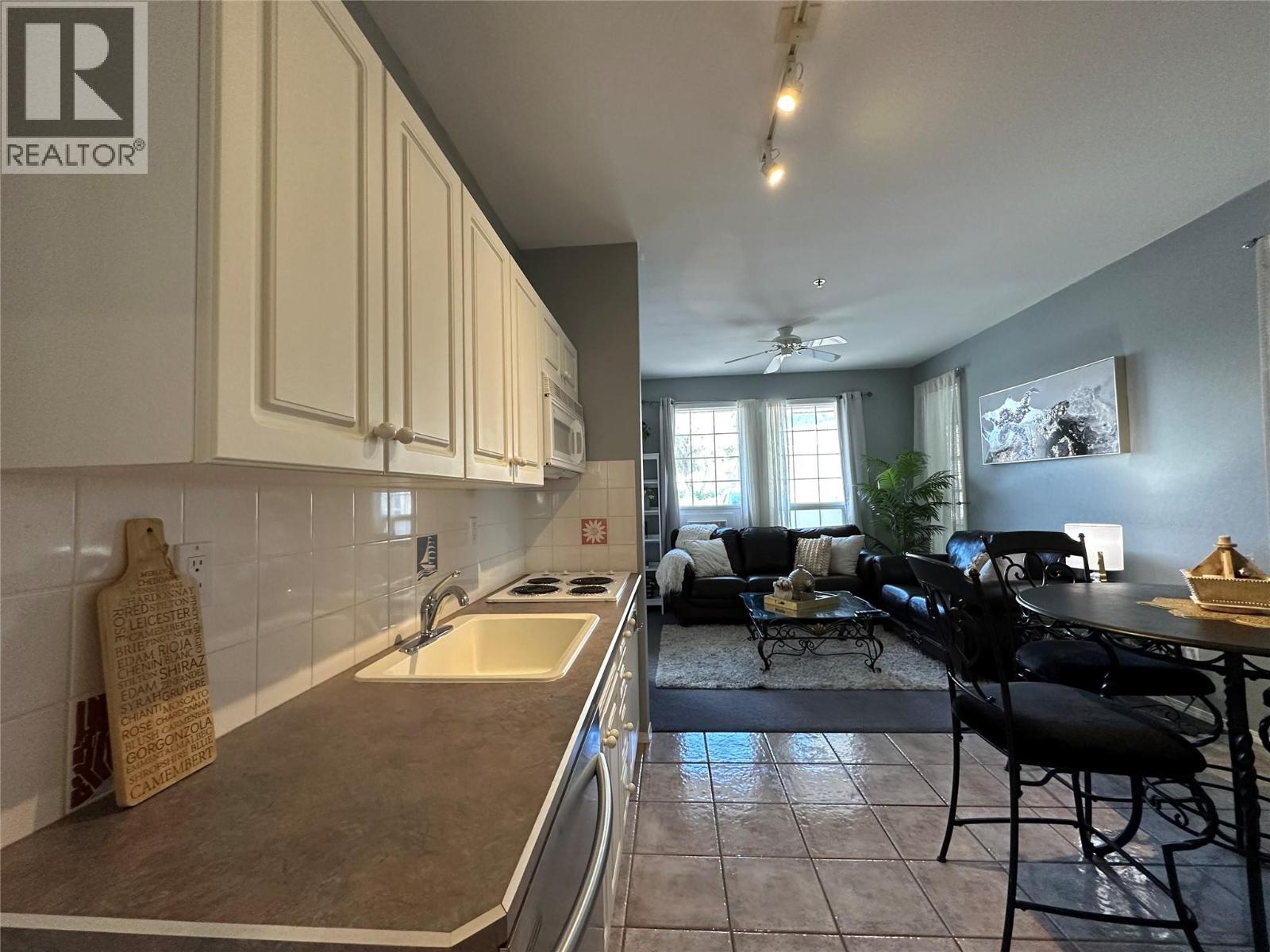 #2006B 5052 RIVERVIEW Road - 2