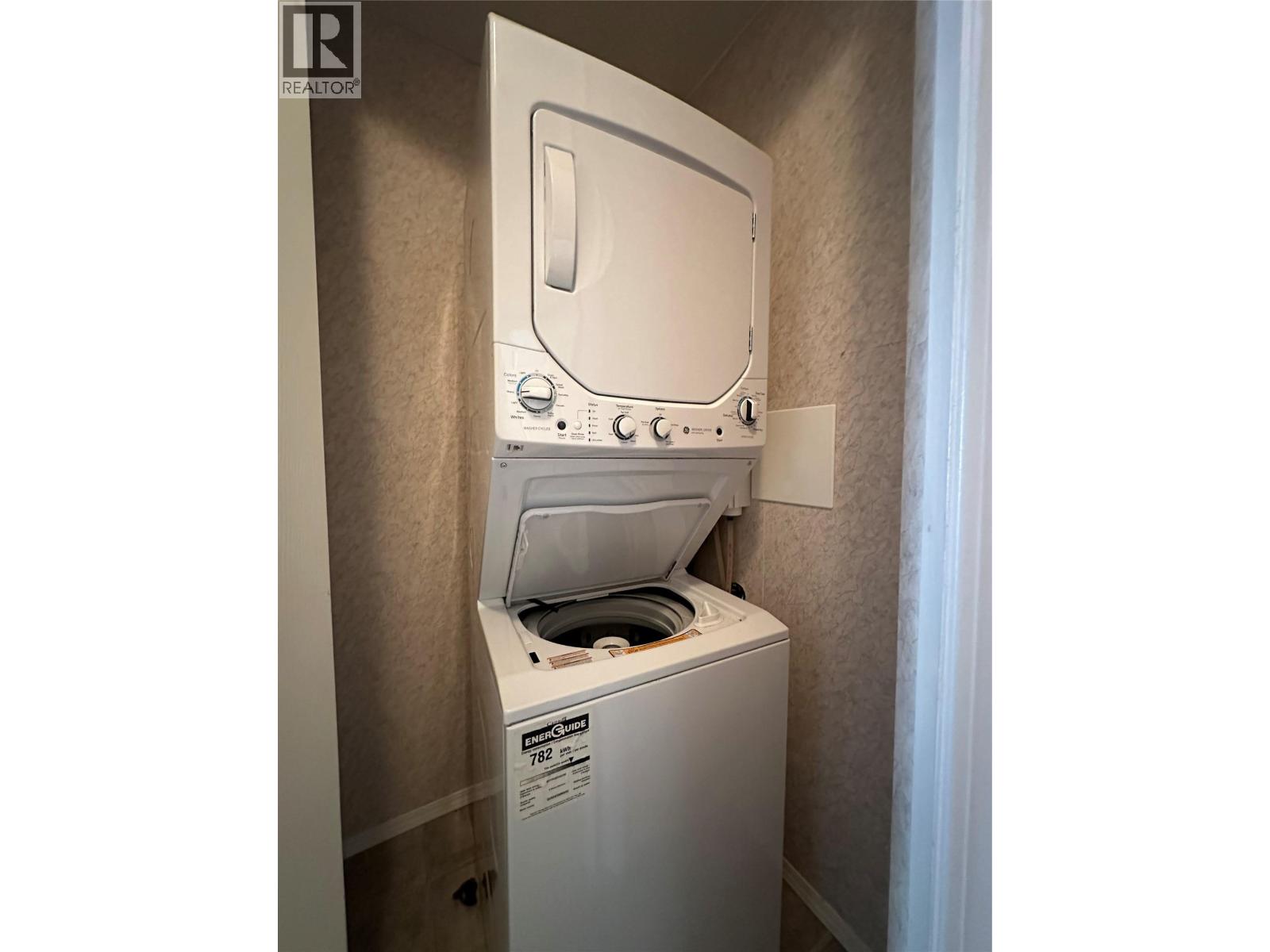 #2006B 5052 RIVERVIEW Road - 11
