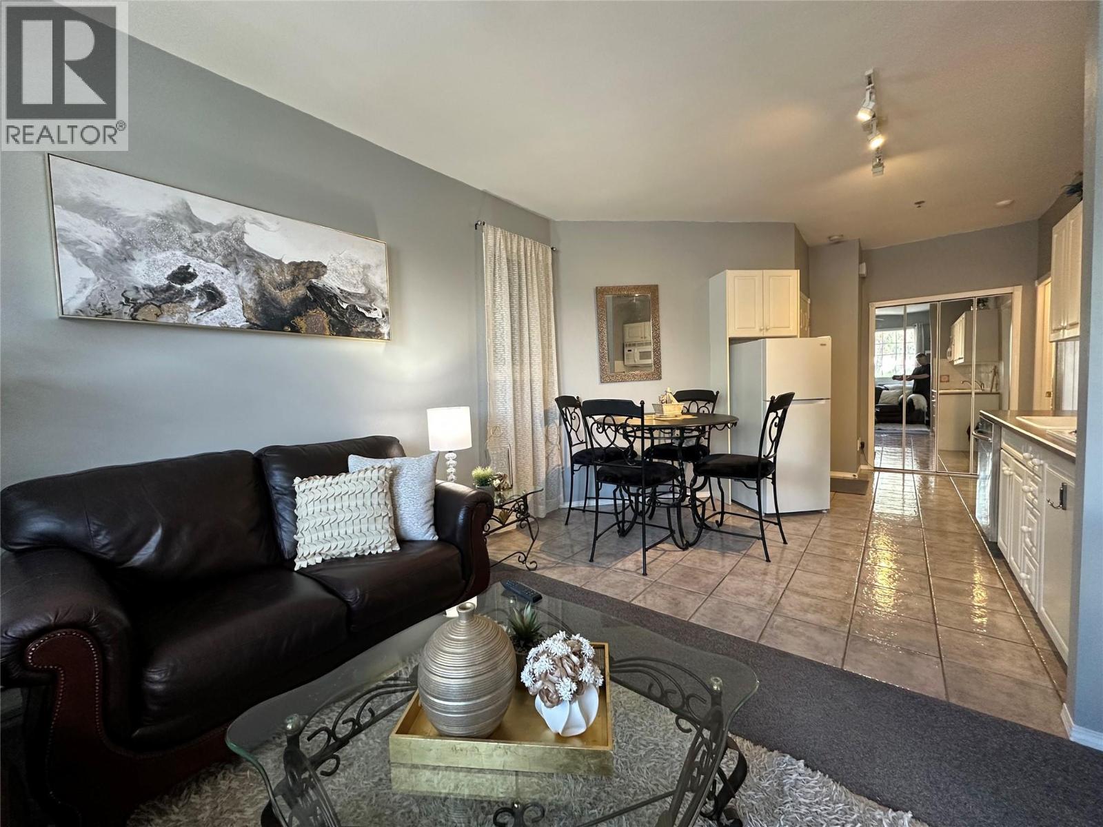 #2006B 5052 RIVERVIEW Road - 5