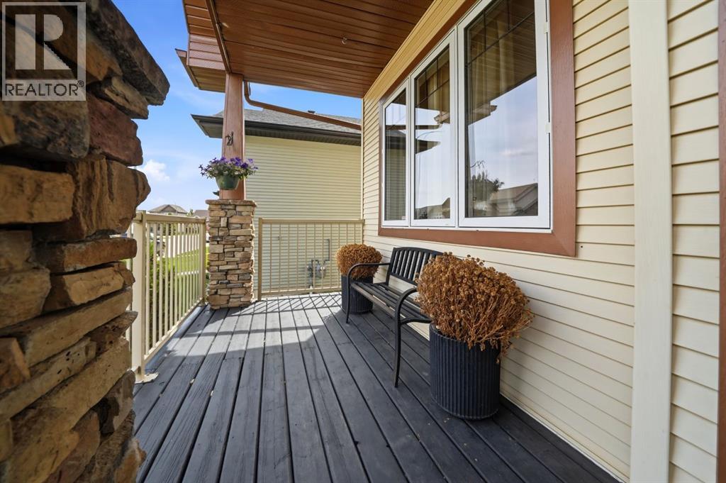 48 Vickers Close — photo 30