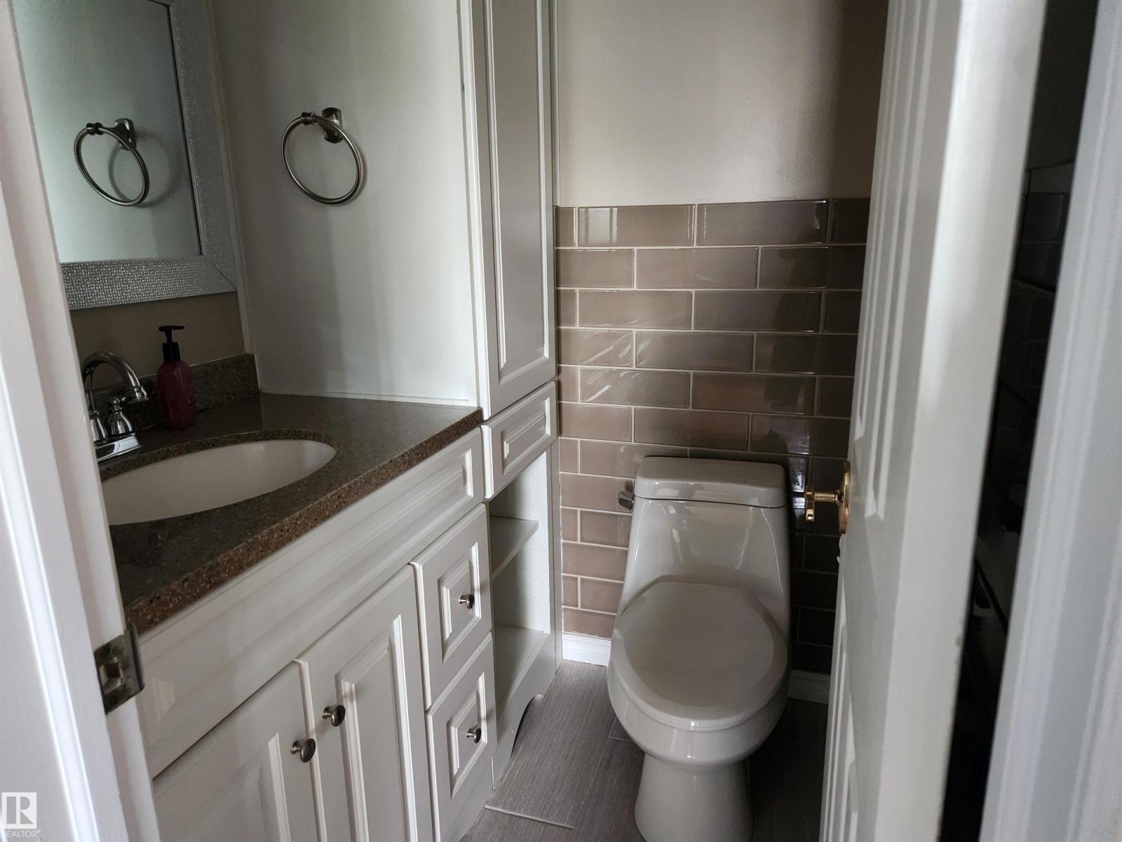 110 Blueberry CR — photo 15