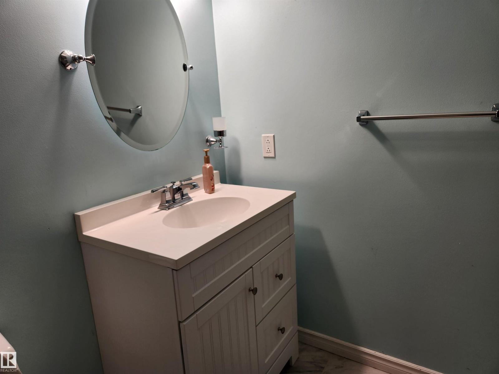 110 Blueberry CR — photo 25
