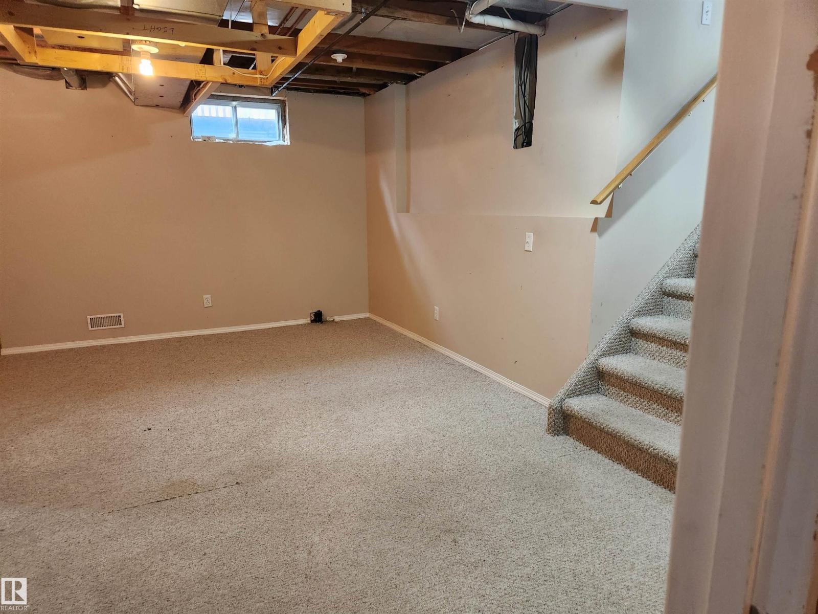 110 Blueberry CR — photo 30