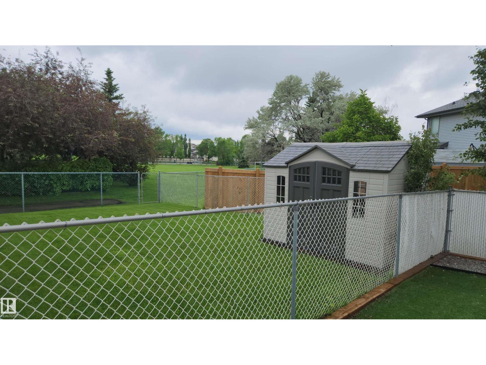 110 Blueberry CR — photo 34