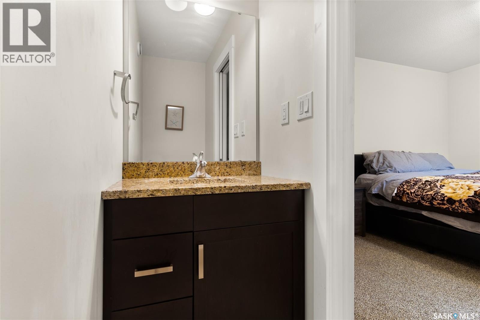 #303 1863 Rae STREET - 15