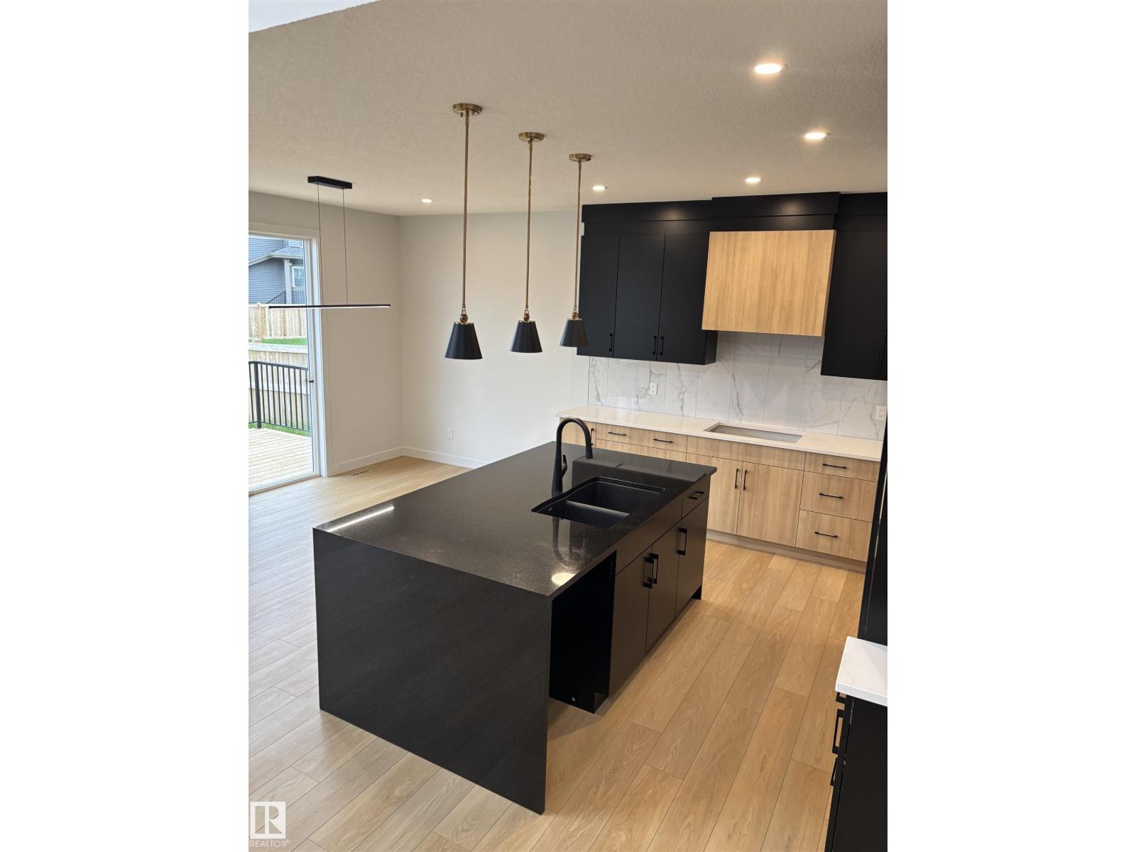 1061 GOLDFINCH WY NW — photo 11