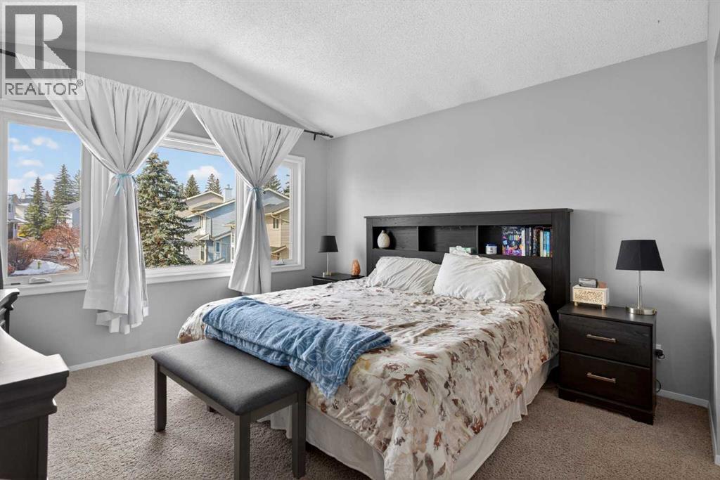 53 Millrise Lane SW - 23