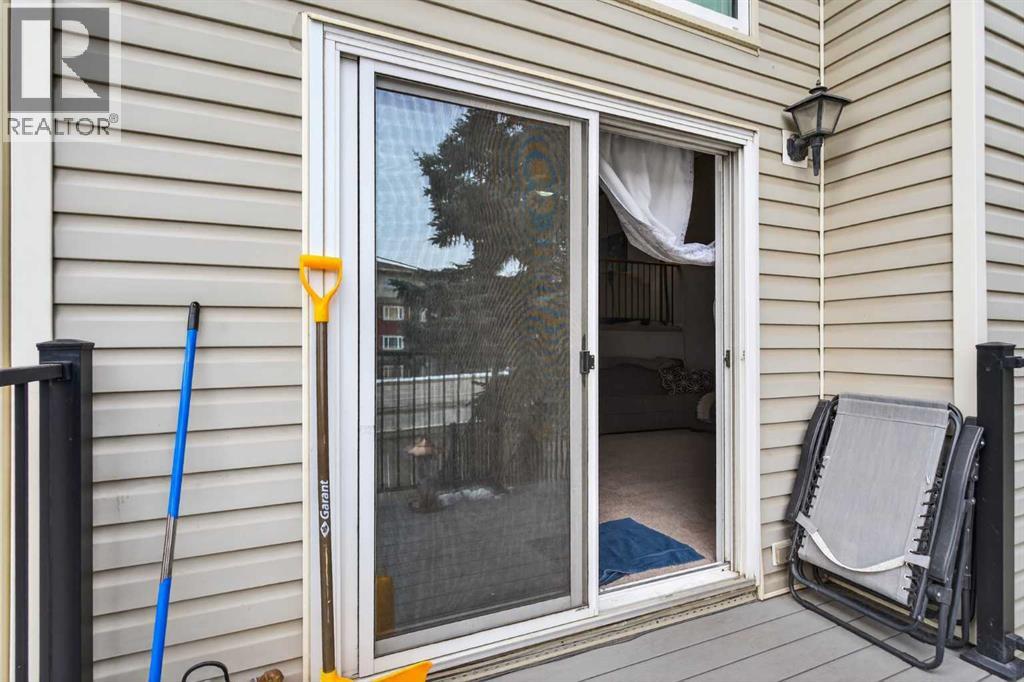 53 Millrise Lane SW - 35