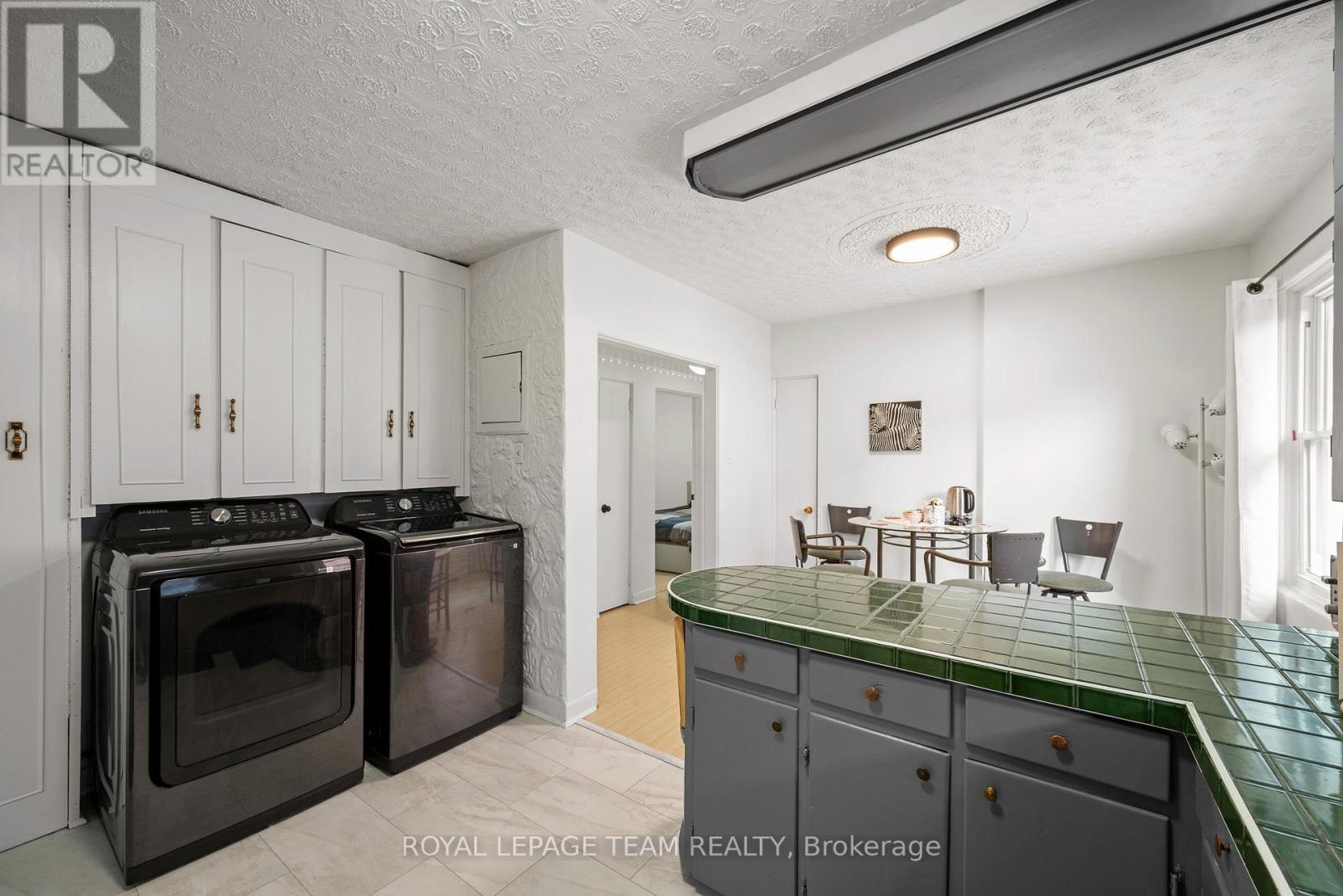 3 Bed, 1 Bath Multi-Family for Rent in Ottawa – 2 – 151 GRANVILLE STREET, Ottawa – MLS# X13499020 - Image 8