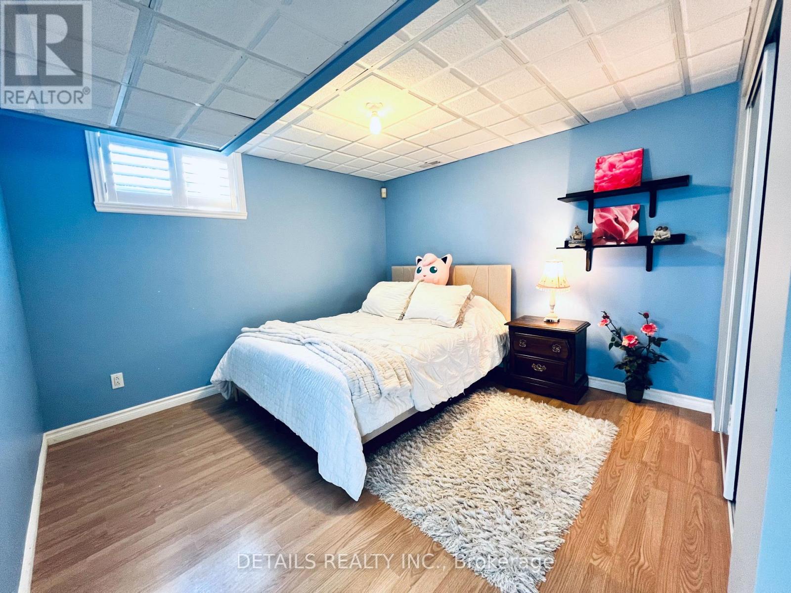461 JOHN ASELFORD DRIVE - 32
