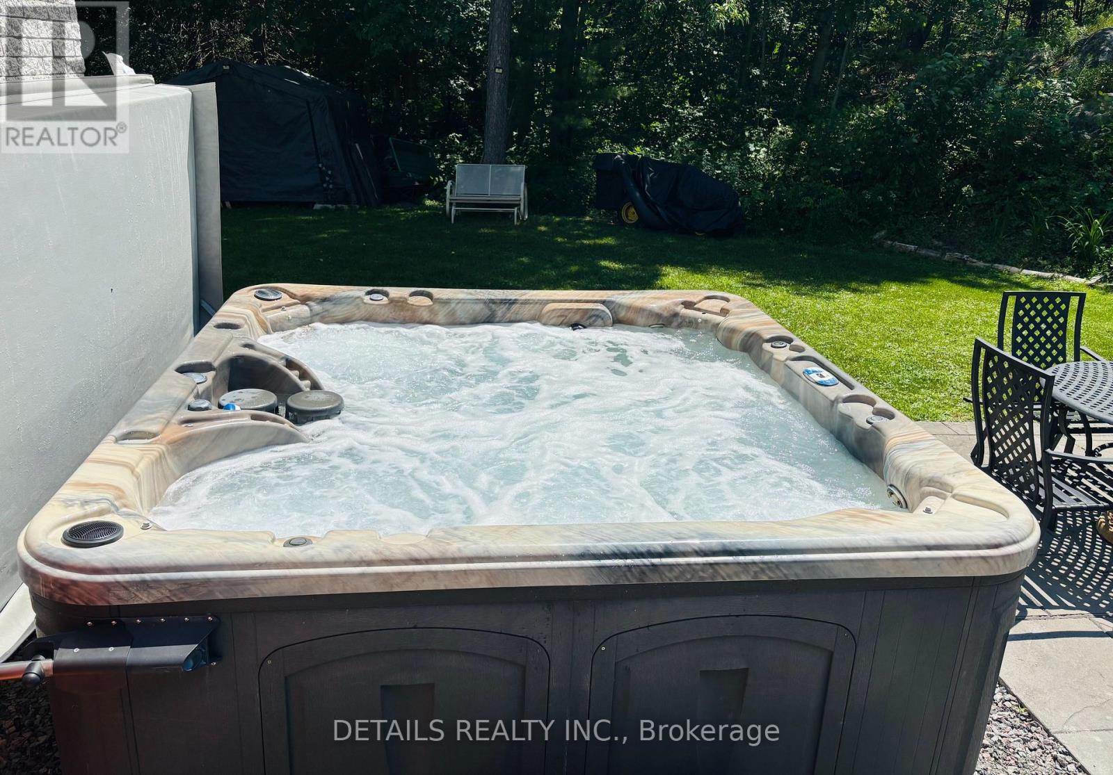 461 JOHN ASELFORD DRIVE - 42