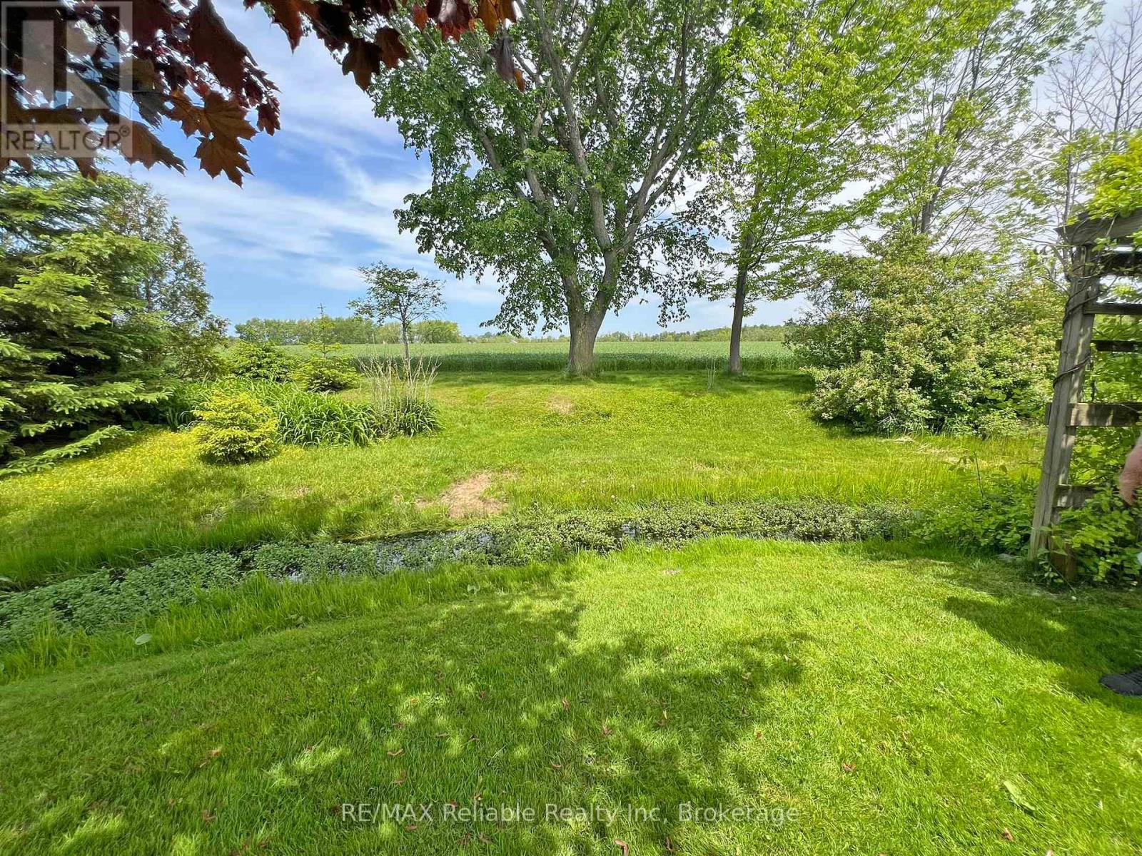 144 SANDBAGGER CRESCENT - 34