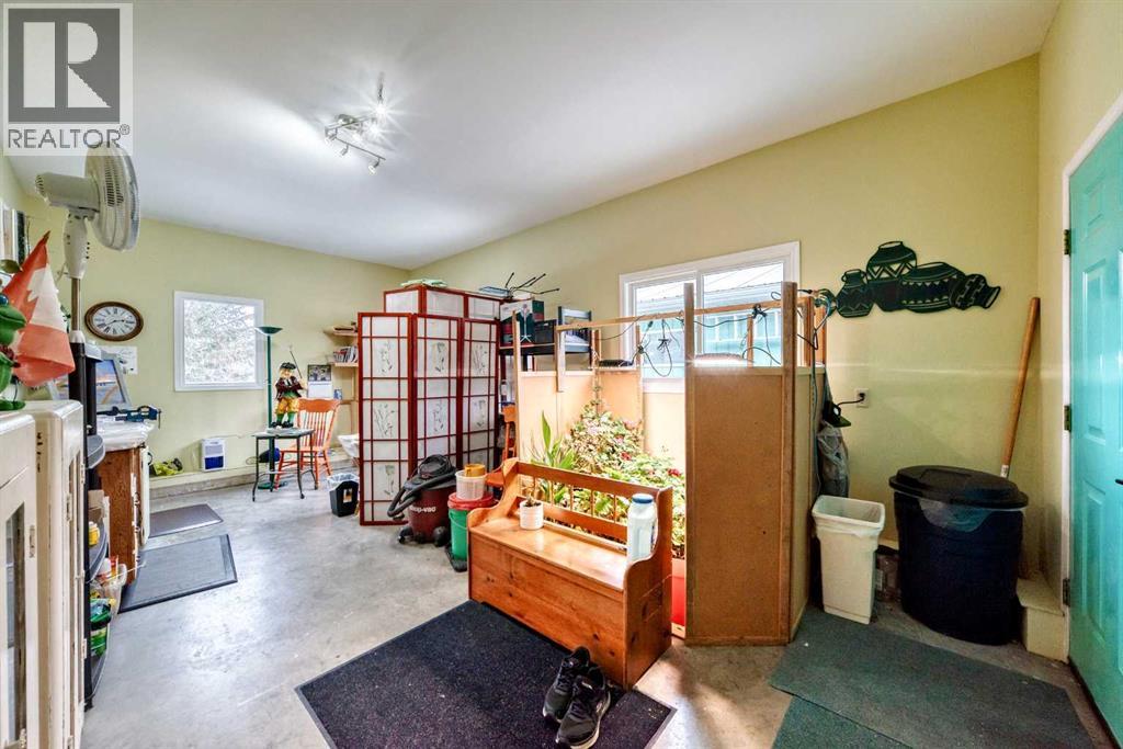 5205 55St. - 36