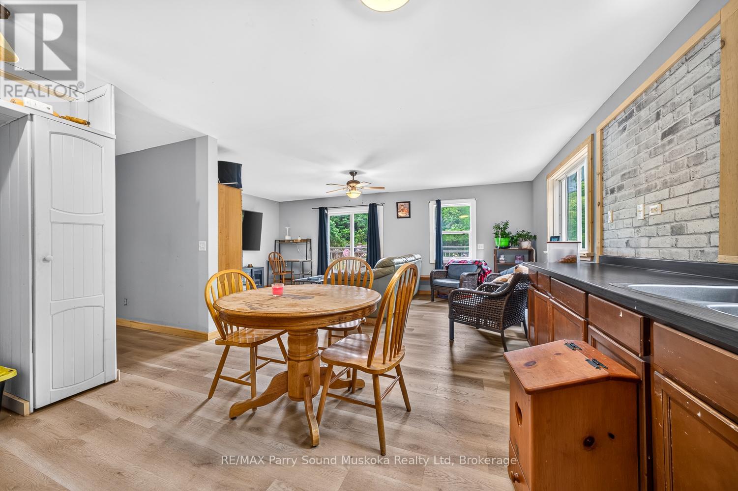 15 TORONTO LAKE ROAD - 17
