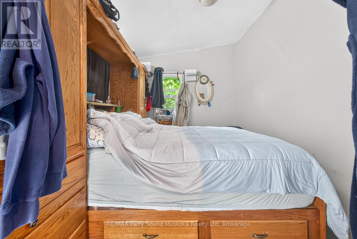 15 TORONTO LAKE ROAD - 18