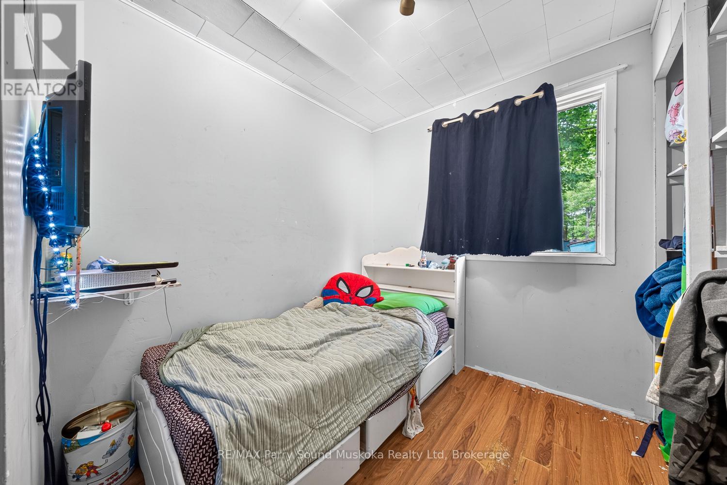 15 TORONTO LAKE ROAD - 26