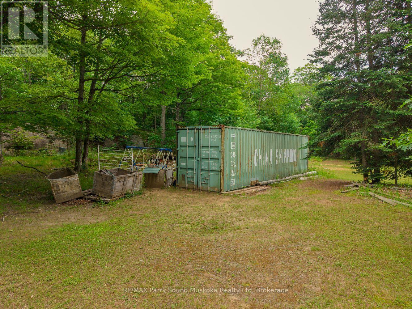 15 TORONTO LAKE ROAD - 32