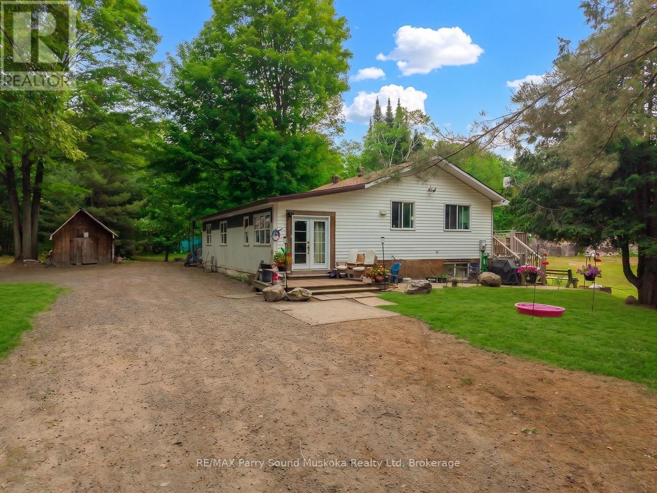 15 TORONTO LAKE ROAD - 38