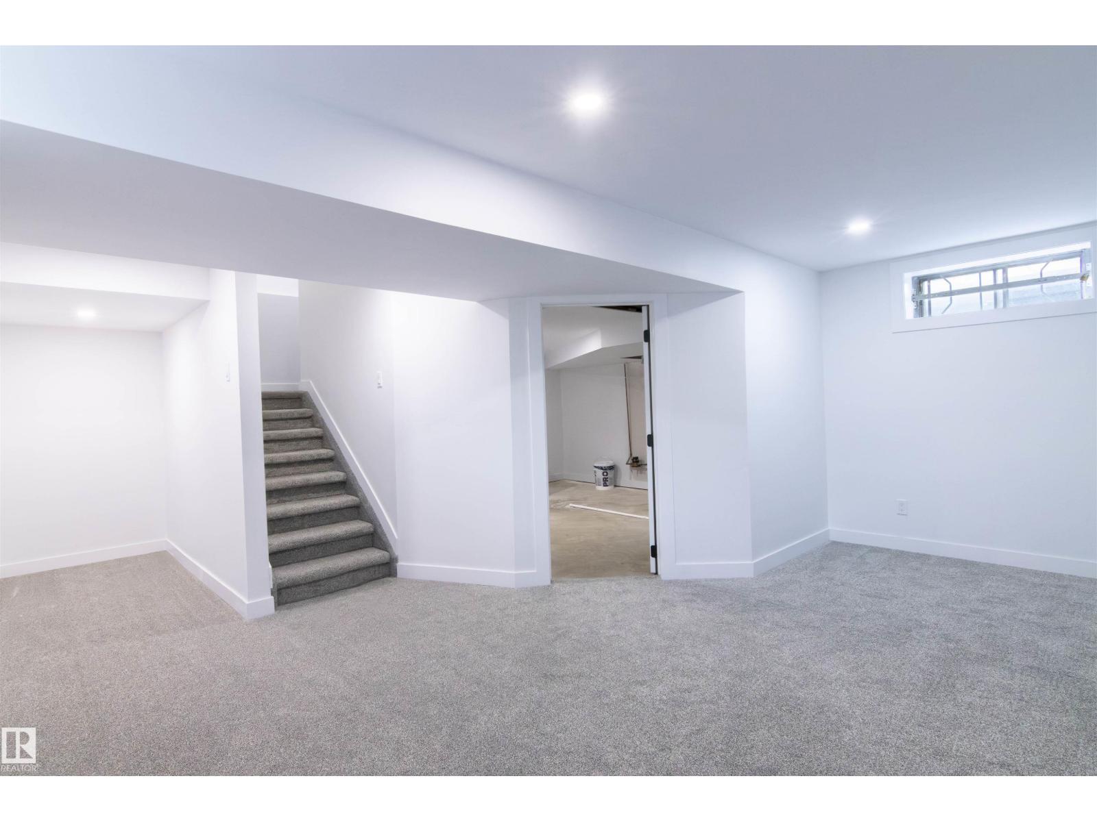 #33 15710 BEAUMARIS RD NW — photo 26