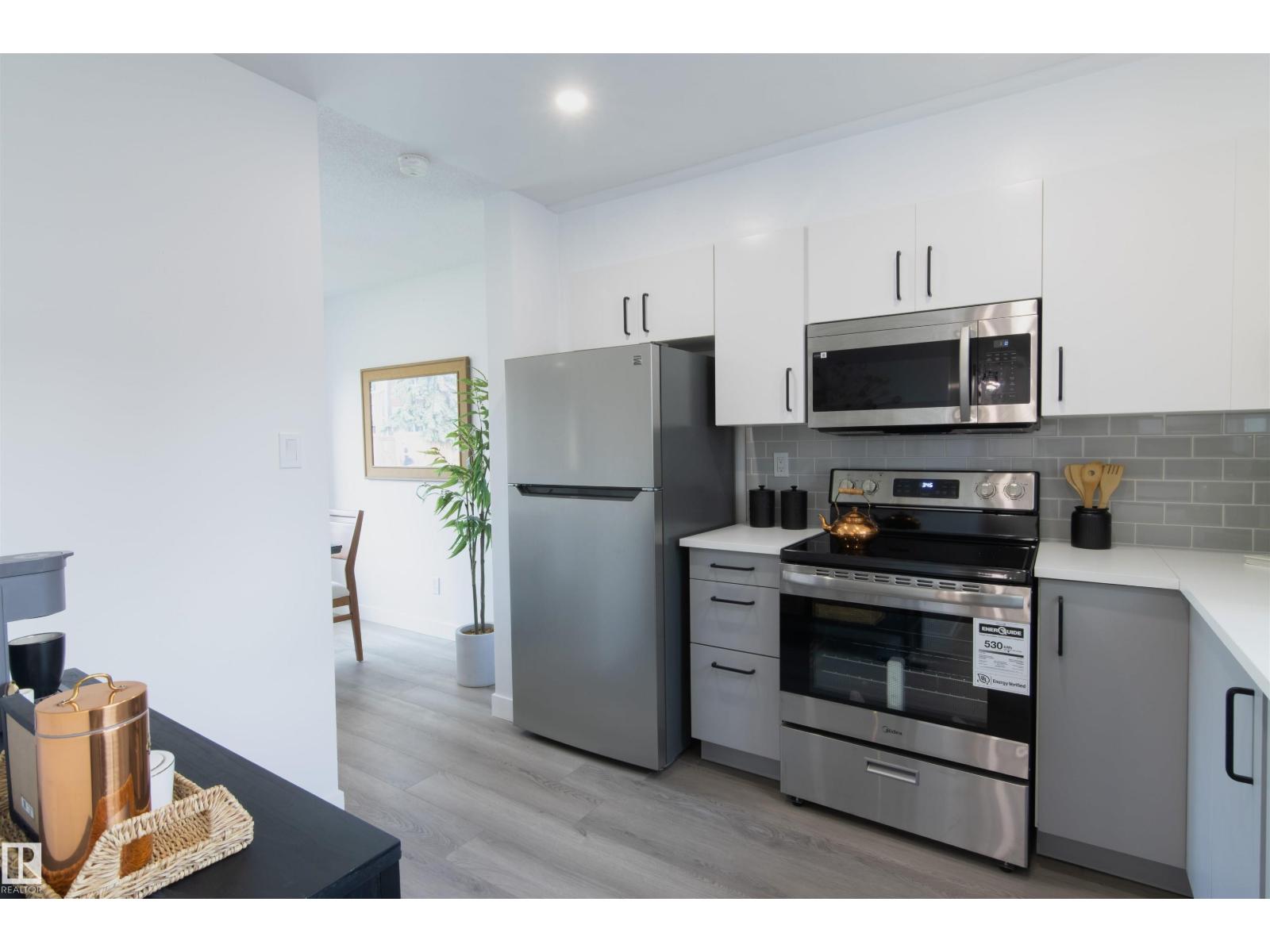 #33 15710 BEAUMARIS RD NW - photo 4
