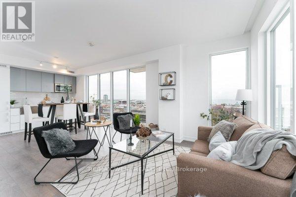 #1207 270 DUFFERIN STREET W - 17