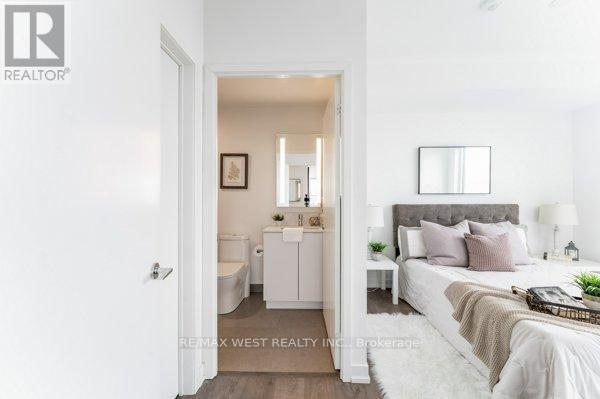 #1207 270 DUFFERIN STREET W - 20