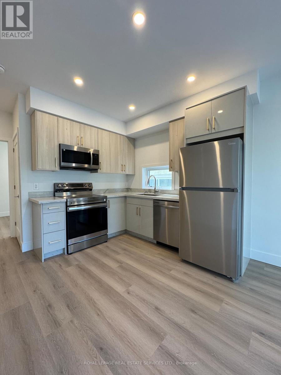 2 Bed, 2 Bath Multi-Family for Rent in Ottawa – C – 61 PINEHURST AVENUE, Ottawa – MLS# X13499022 - Image 7